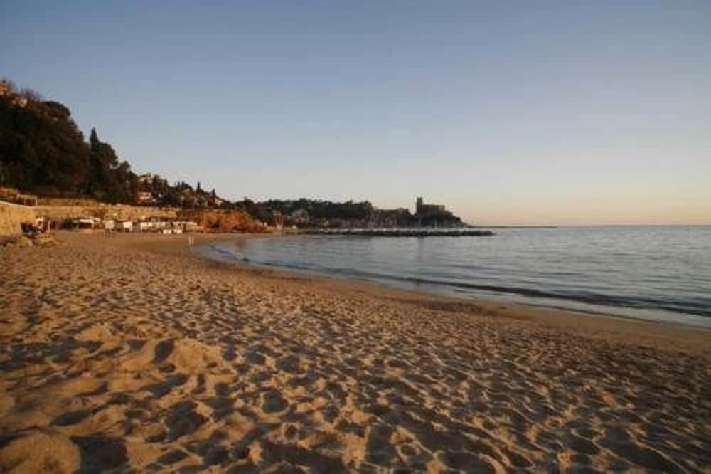 Hotel Florida Lerici 58/64