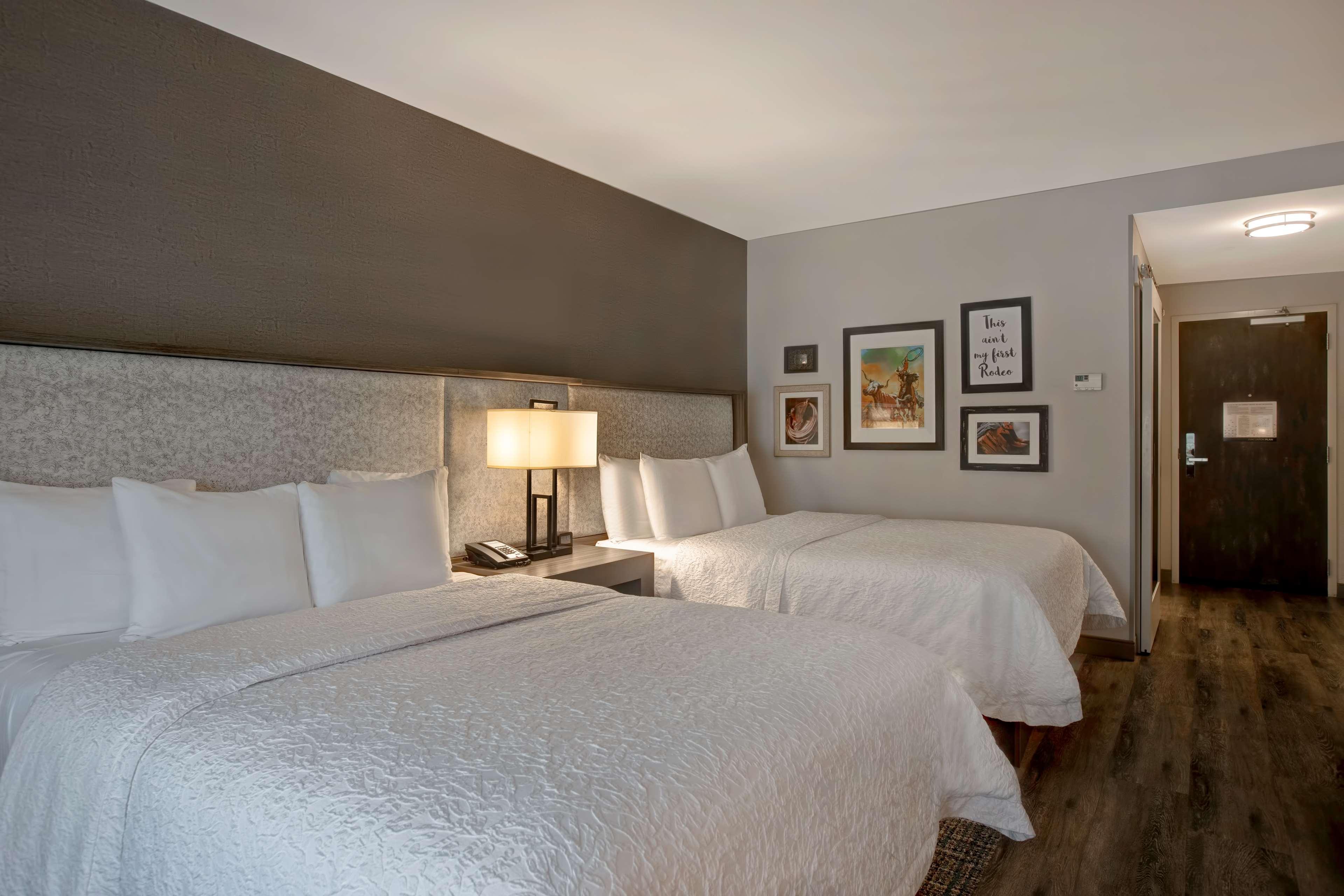 ROOM, 2 QUEEN BEDS, RIVER VIEW