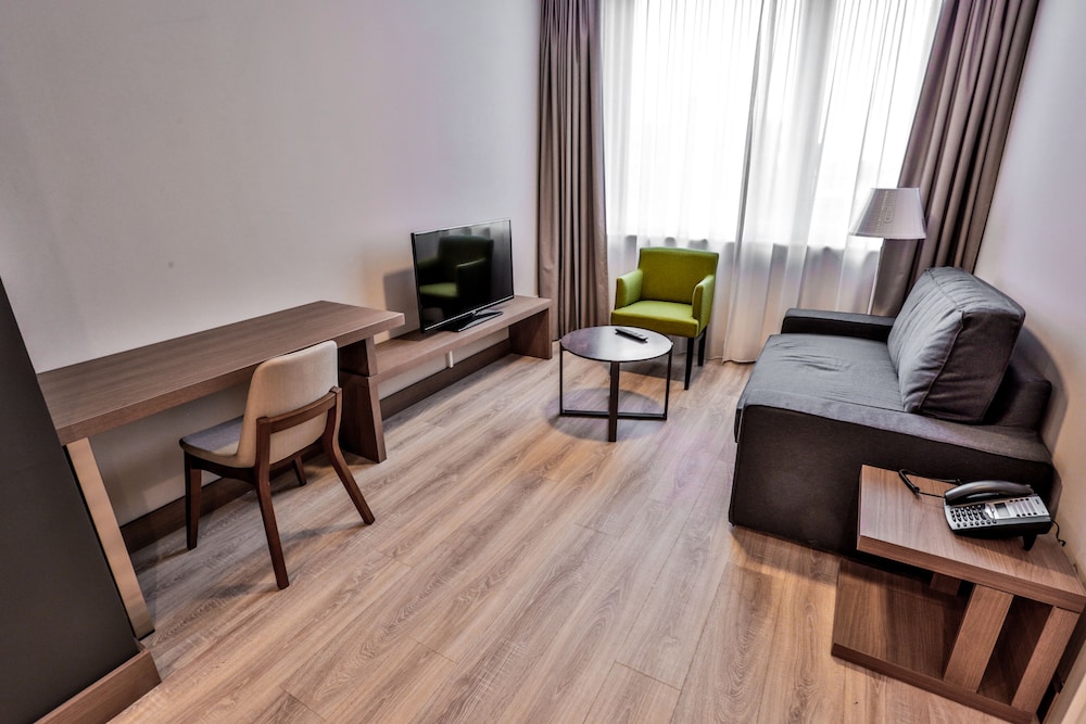 Ocak Apartment Hotel 41/63