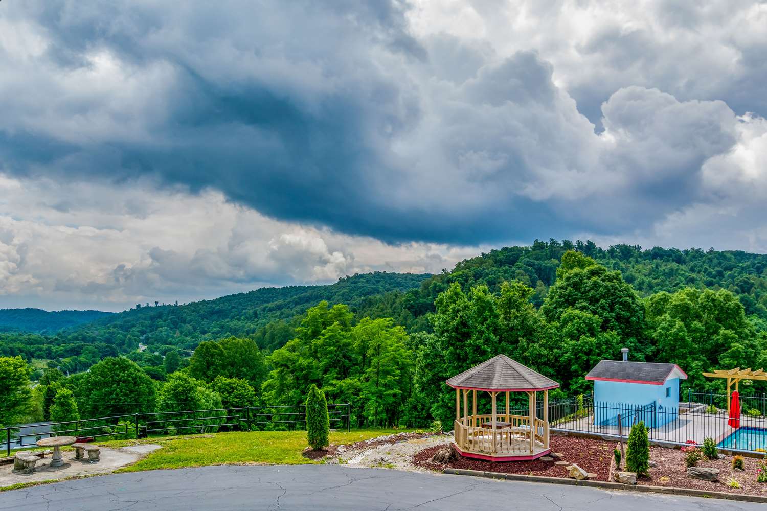 Quality Inn Mount Vernon KY 20/22