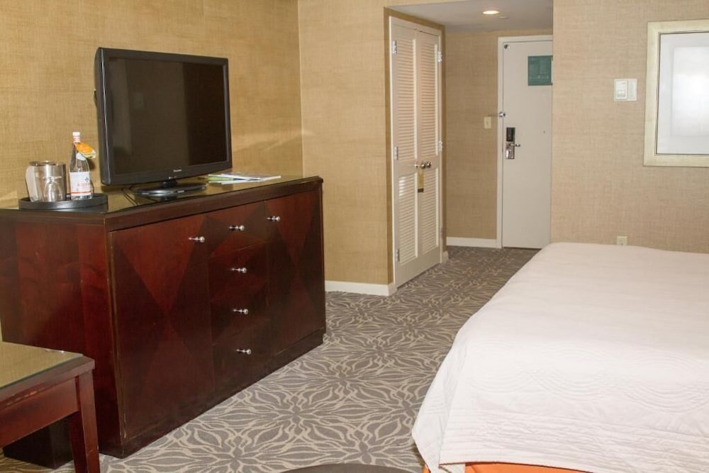 Marriott Jacksonville Downtown (ex. Omni Jacksonville Hotel) 27/64