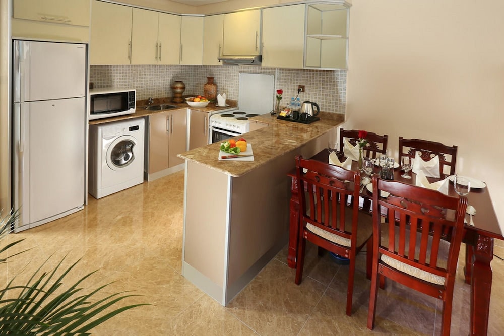 Best Western Plus Salmiya 27/30