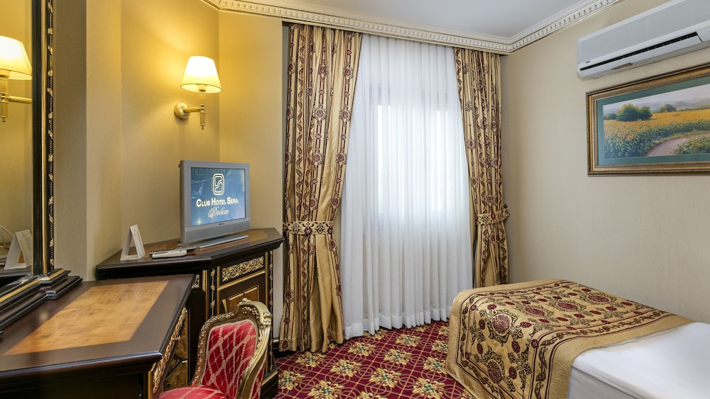 Club Hotel Sera 19/71