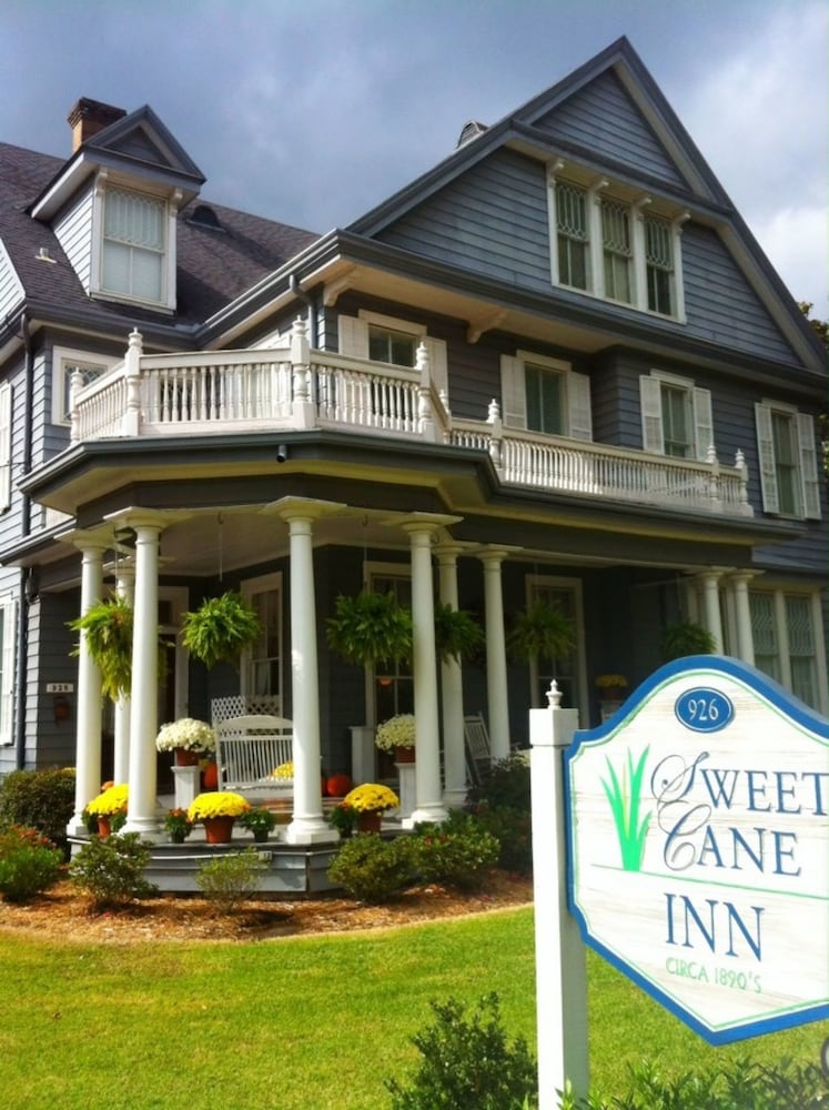 Sweet Cane Inn 2/29