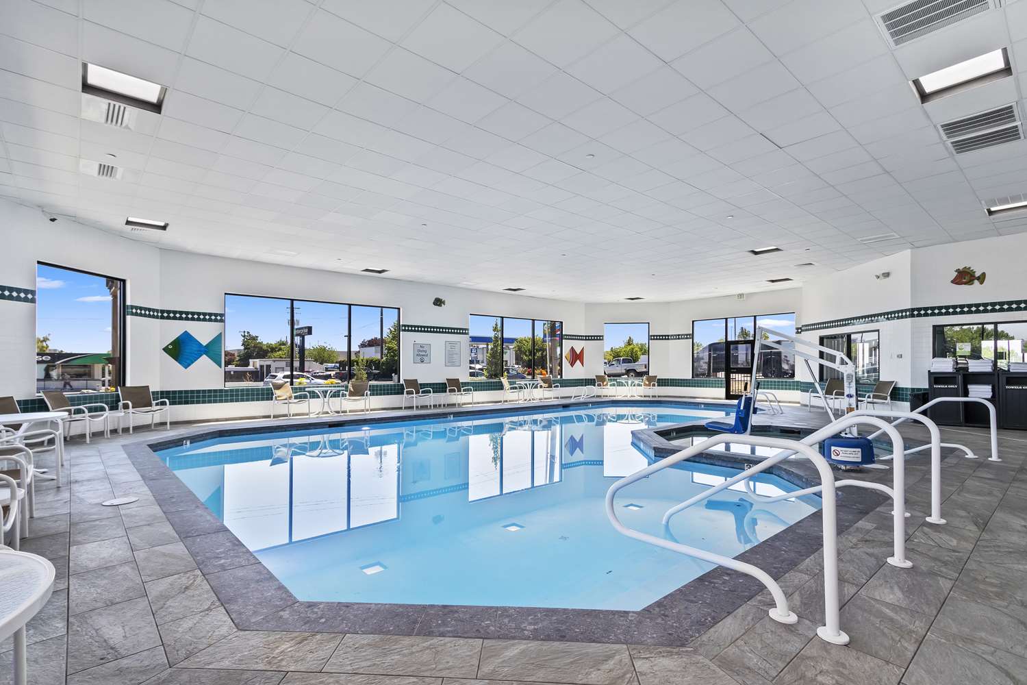 Best Western Plus Twin Falls Hotel 21/37