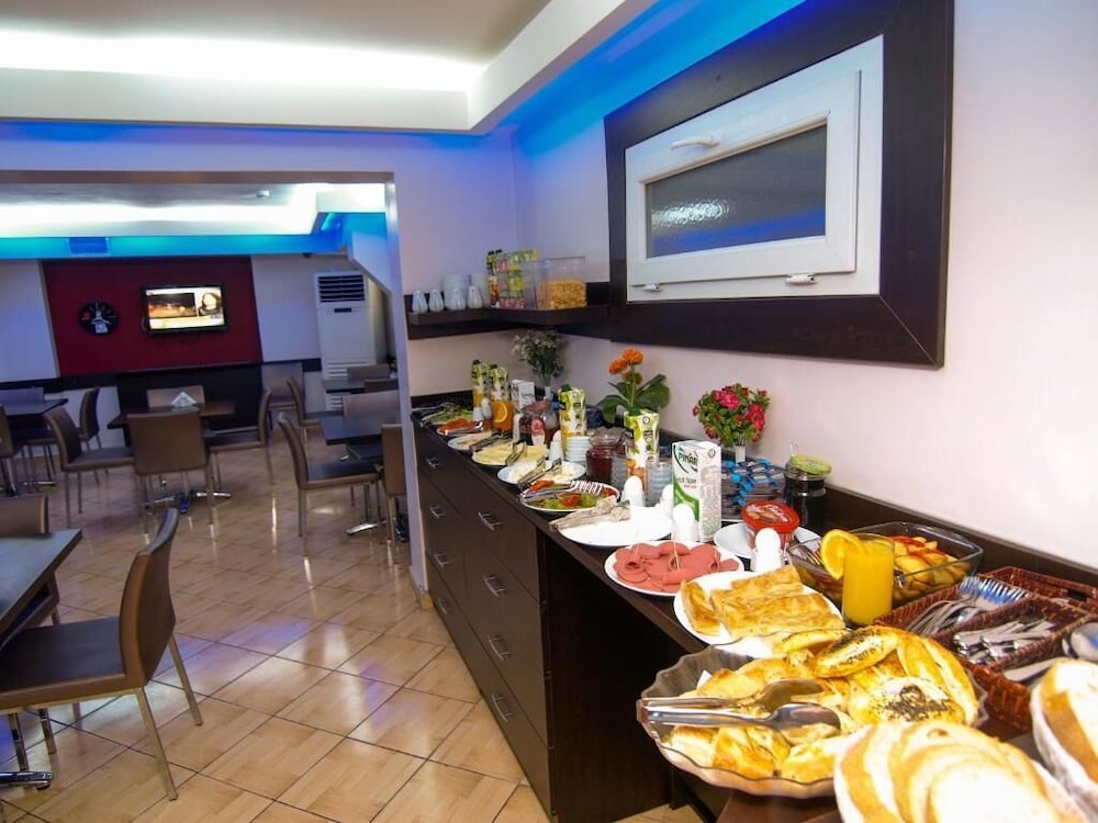 TIMYA HOTEL 48/55