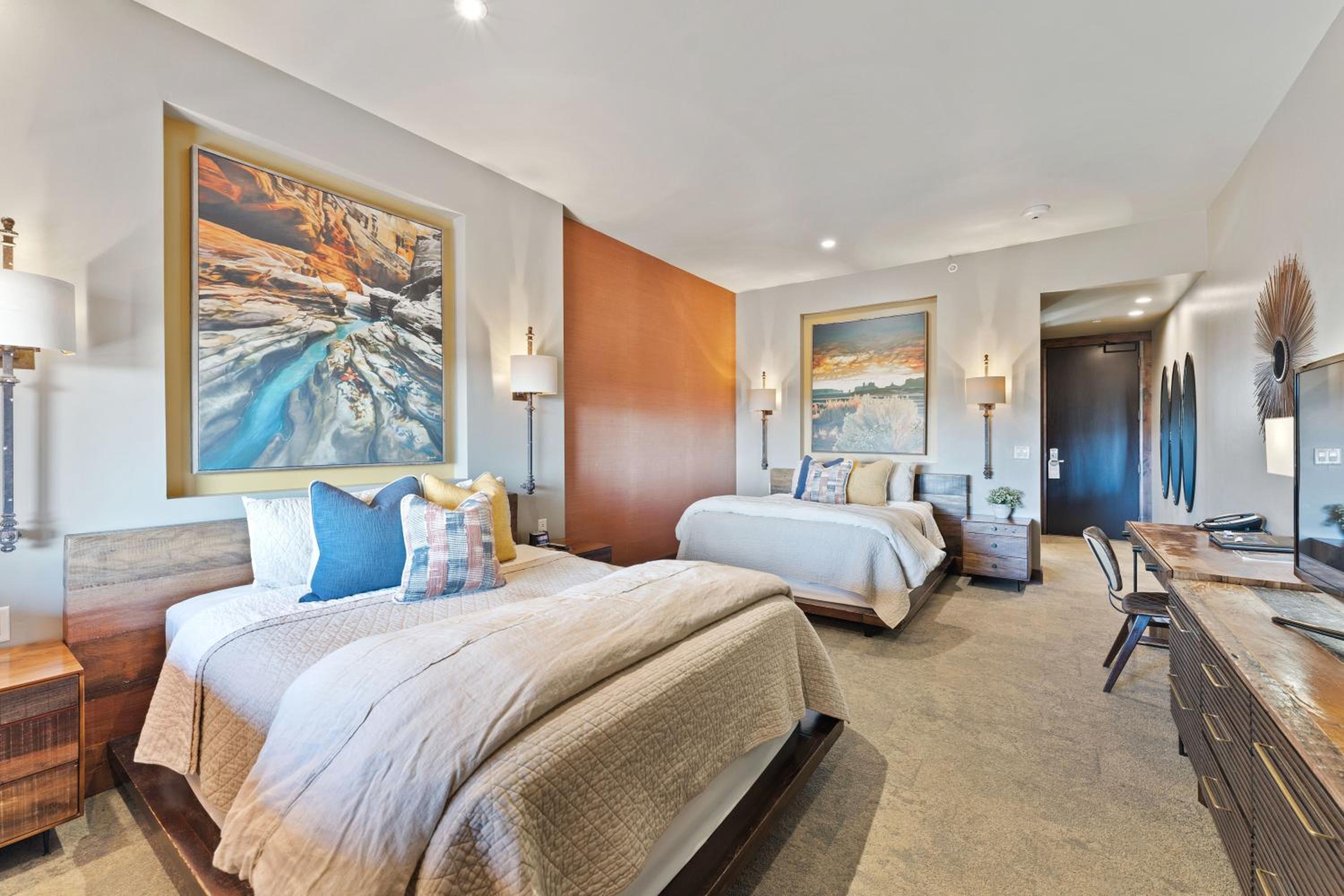 غرفة سوبيريور بسريرين كوين، Desert Rose Resort & Cabins 3/6
