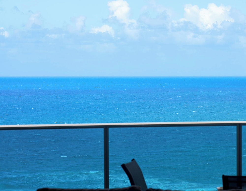 H Residences - We Accommodate 38/40