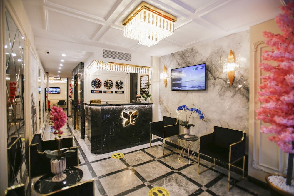 Omma Hotel 4/40