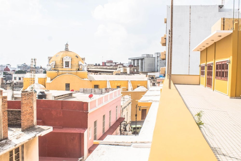 Hotel Mucara 30/34