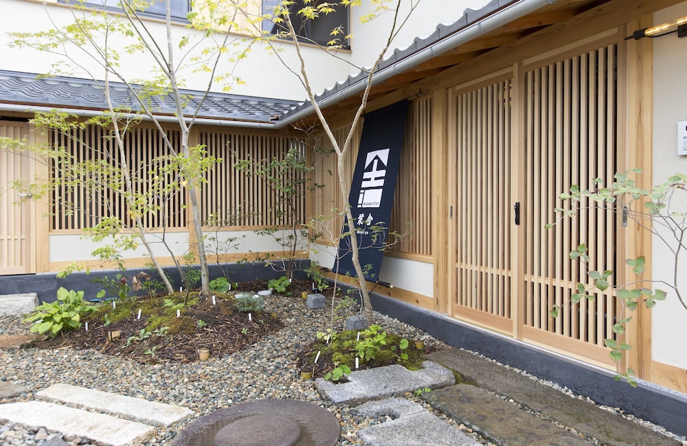 Shioriya 26/35