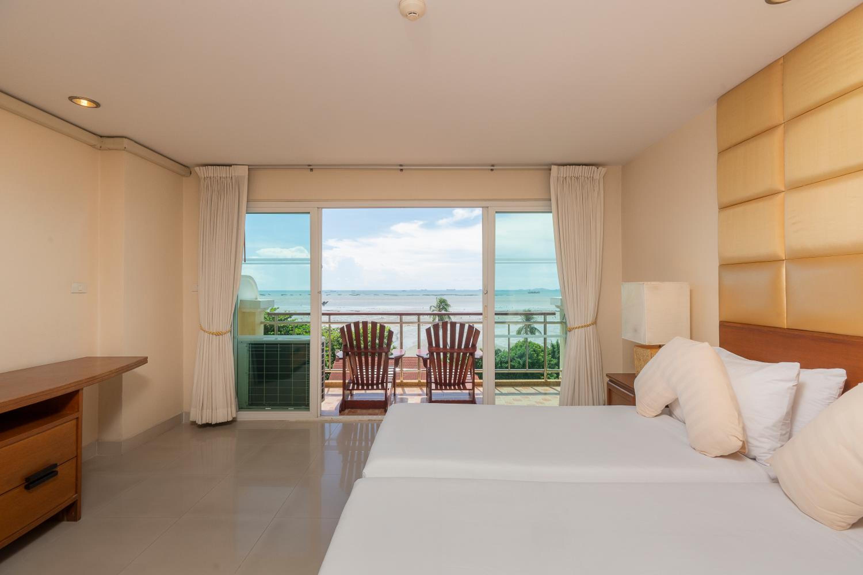 Cabana, Suite, Double Bed, Sea View