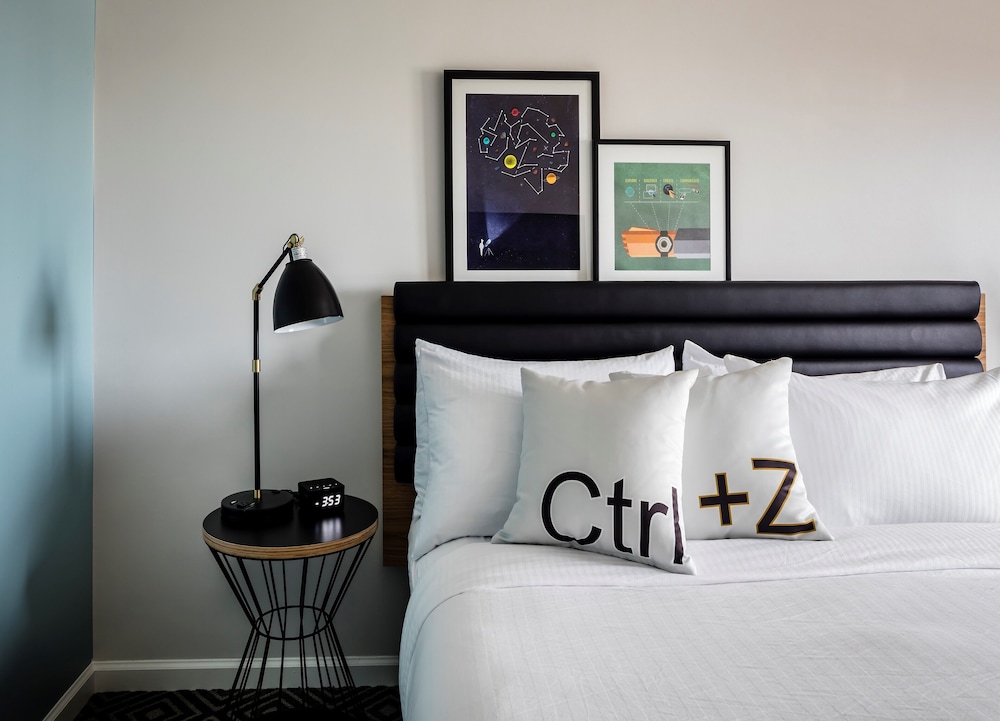 Freepoint Hotel Cambridge, Tapestry Collection By Hilton 7/59