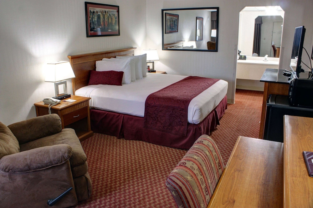 Baymont By Wyndham Grand Junction Hotel 21/35