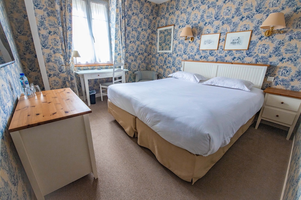 Hotel Villa Flornoy 13/42