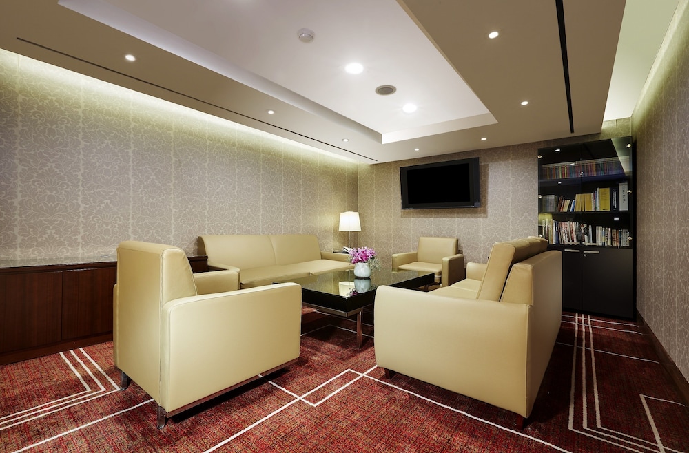 Kukdo Hotel 13/39