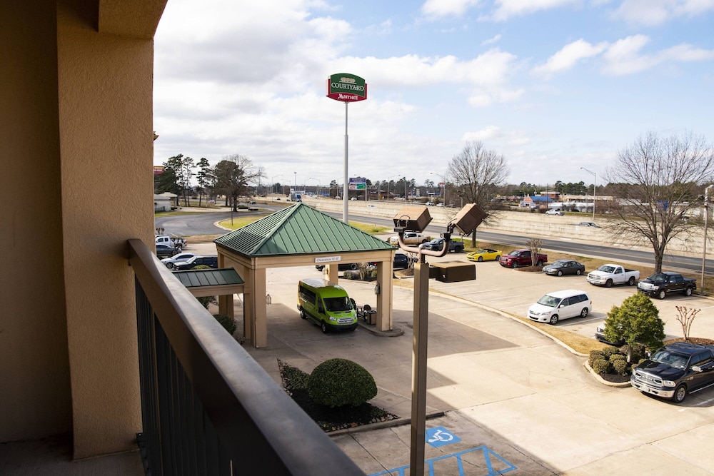 Courtyard Shreveport Airport 52/54