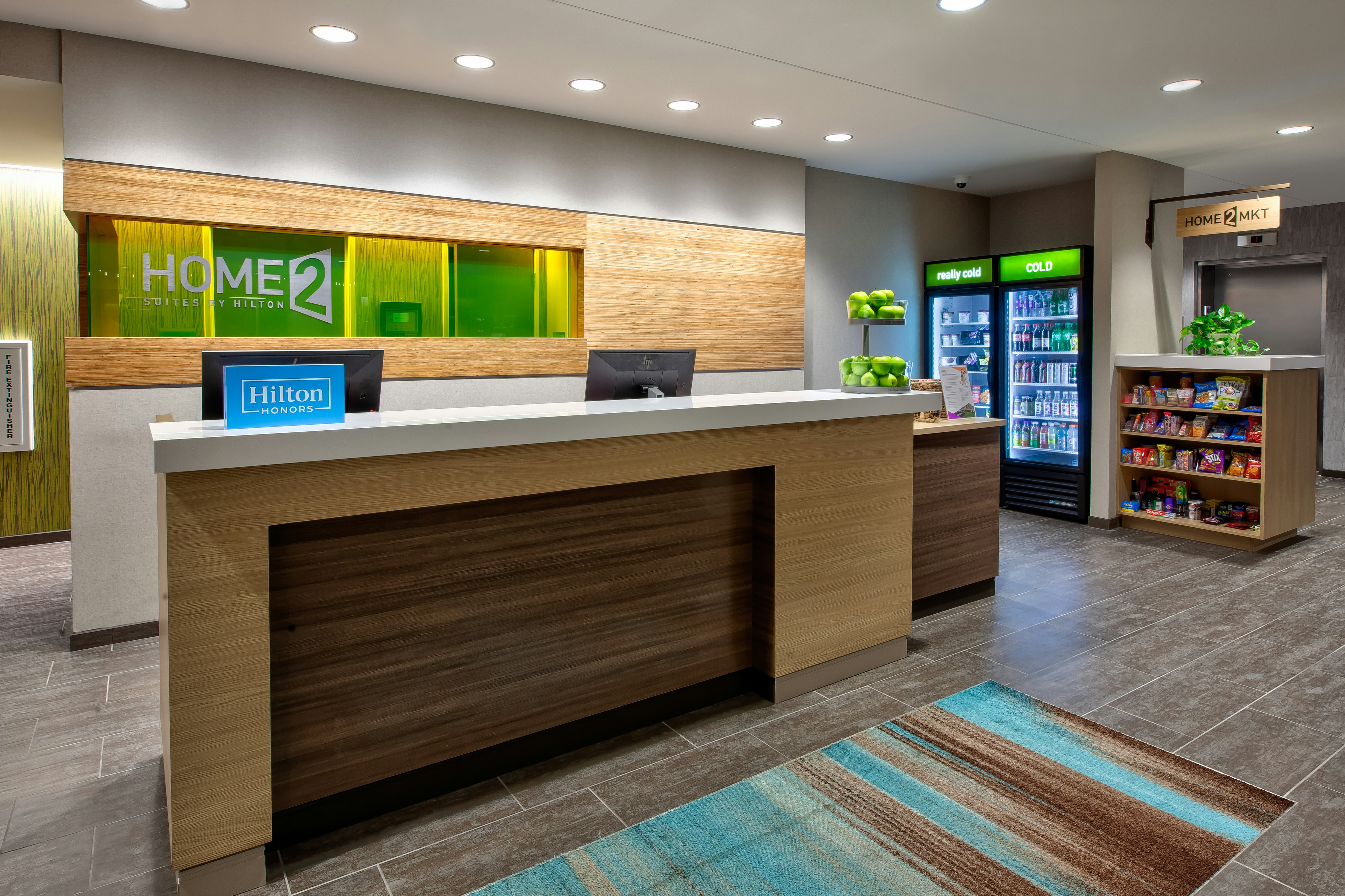Lobby at Home2 Suites by Hilton Grand Rapids South, BYRON CENTER - MI
