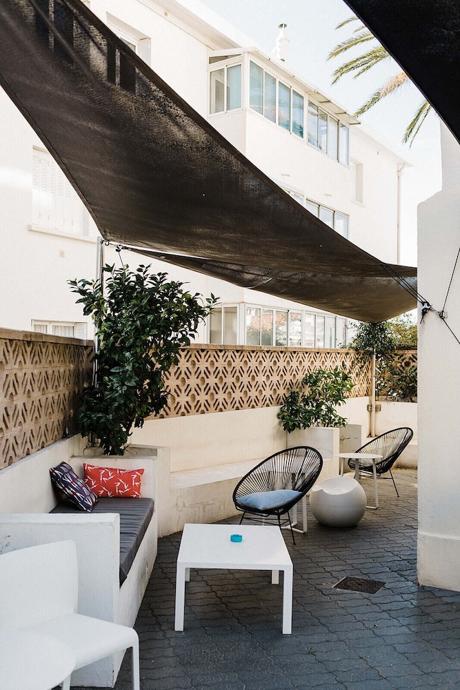 Les Voiles Hotel 9/50