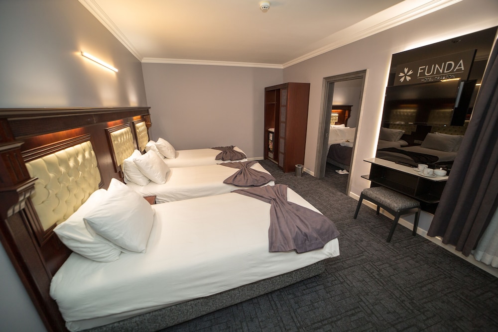 Funda Hotel 10/50