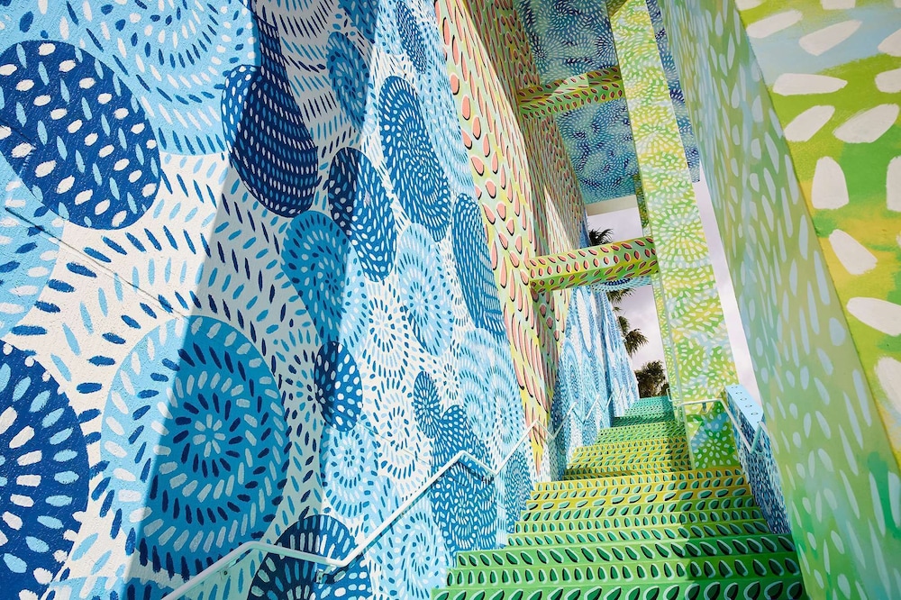 Arlo Wynwood 46/50