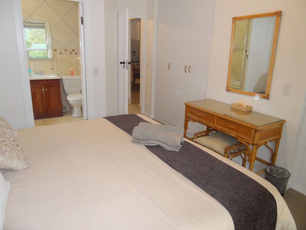 Bayside Lodge 47/47