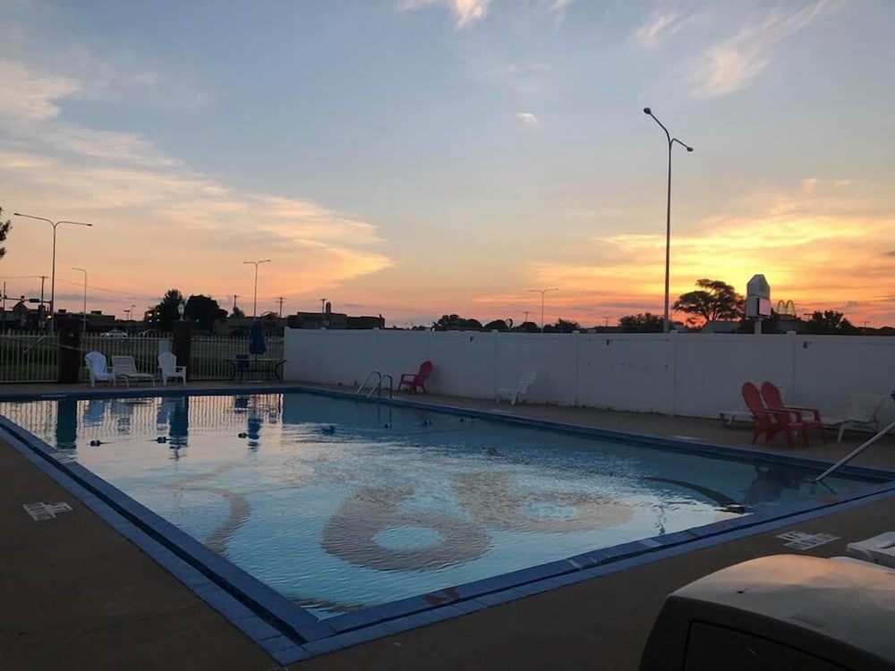 Route 66 Hotel And Conference 41/58