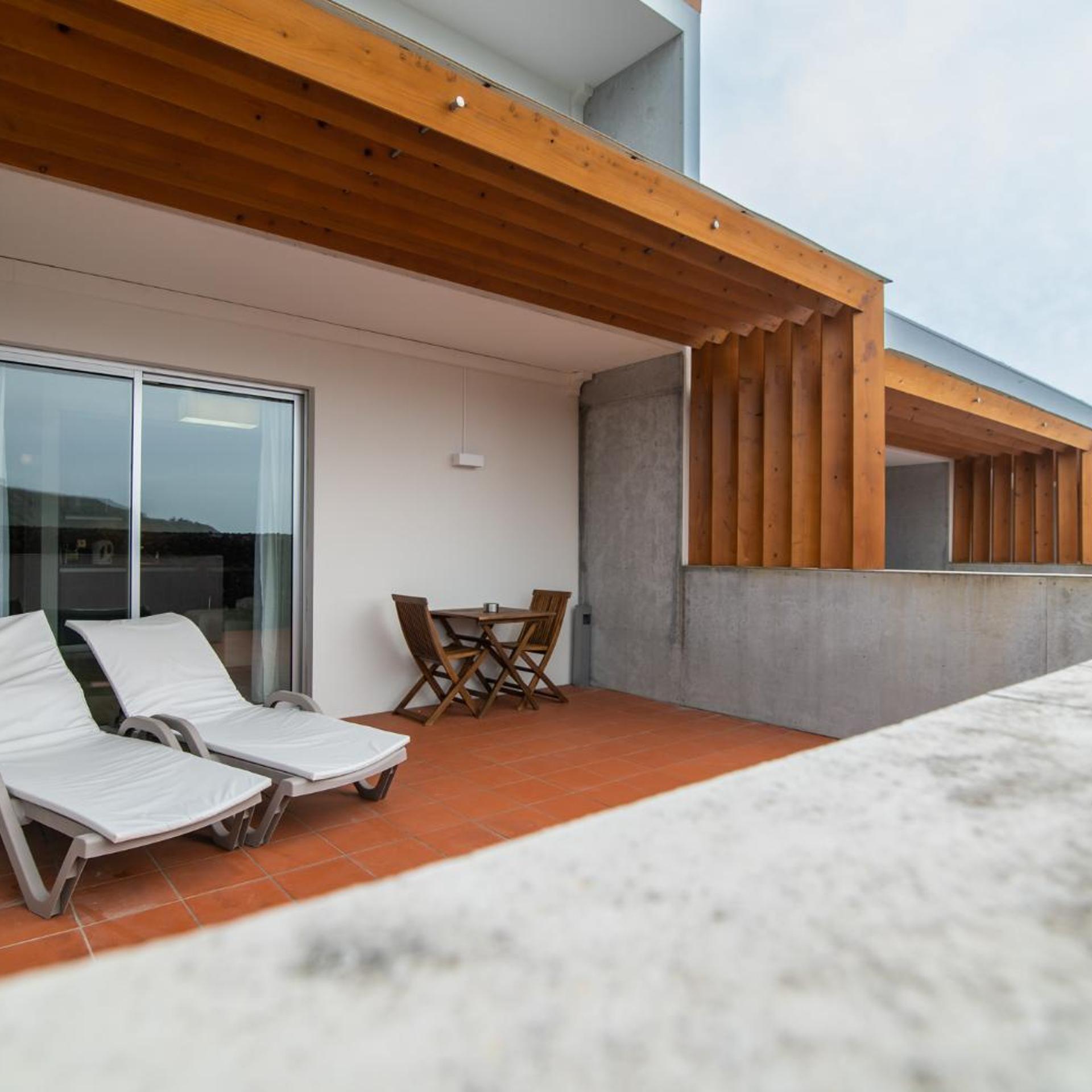 شقة بشرفة، ANC Resort 10/10
