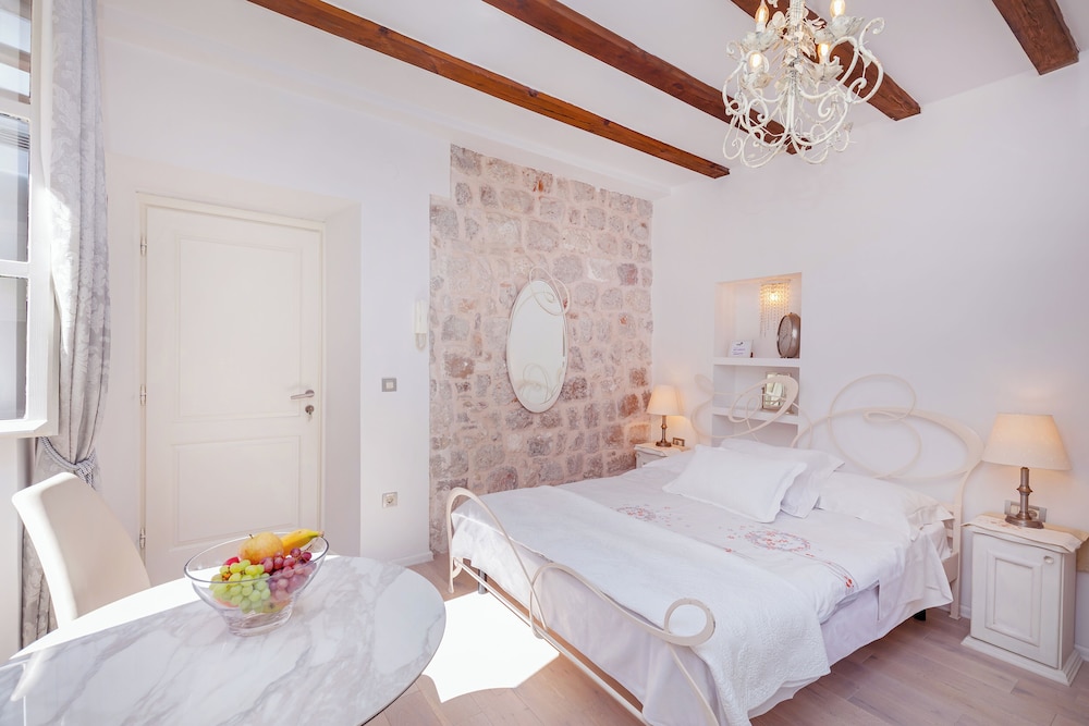 Roko House 23/65