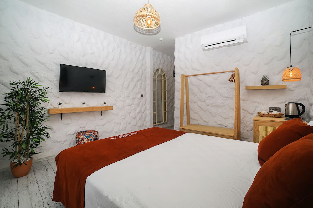 Huzurla Otel 18/50