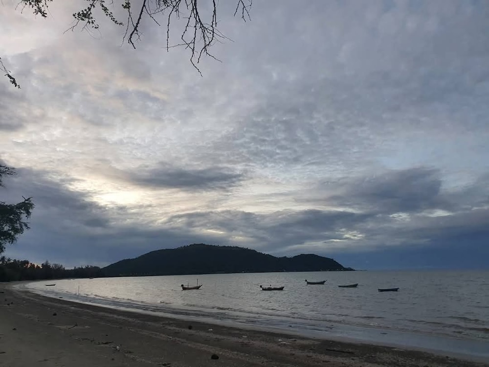 Anchalee Resort 34/42