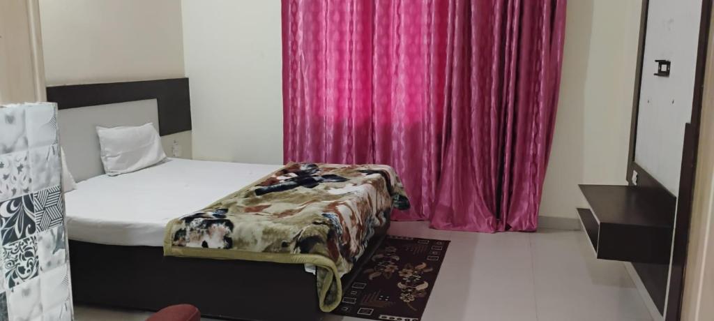 Hotel Krishna International 24/25