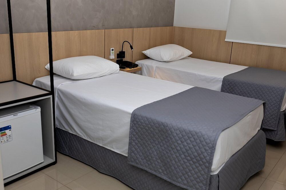 GoldMen Hotel Express 11/26