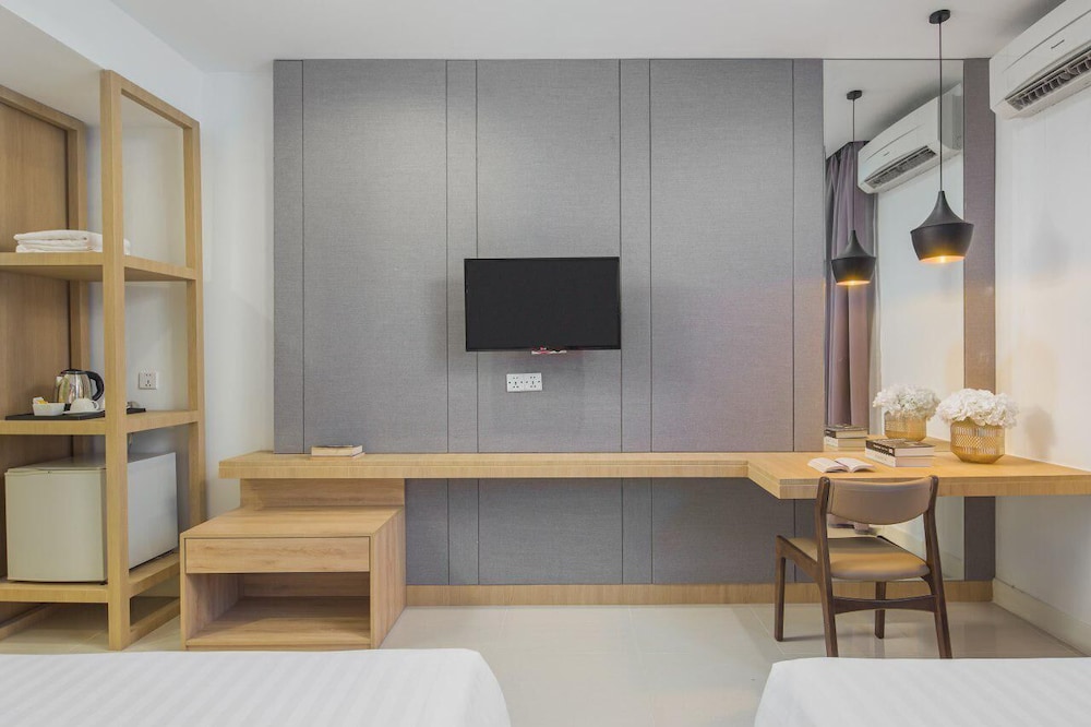 Asia Tune Hotel 48/51