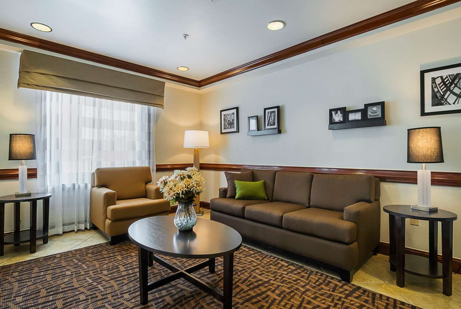 Sleep Inn & Suites Manchester 11/15