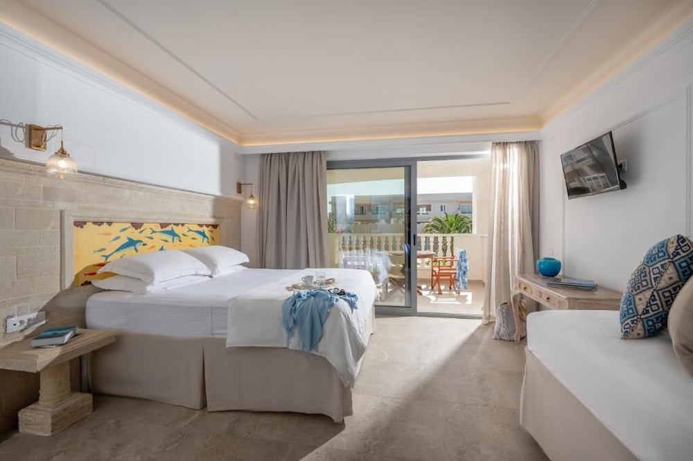 Parthenis Beach Apartments 16/50