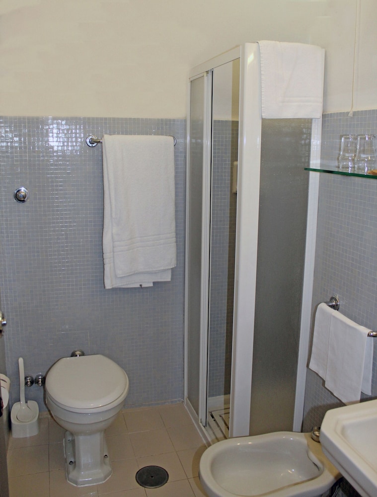 Mediterranee Hotel 62/63