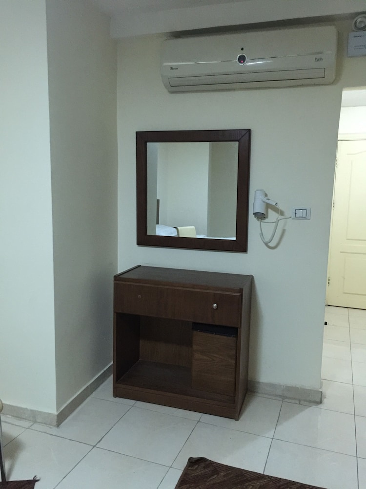 ZAINA PLAZA HOTEL 53/53