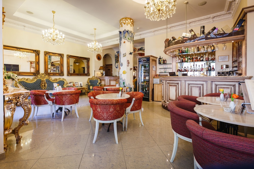 Boutique Spa Hotel Aqua Marina 59/68