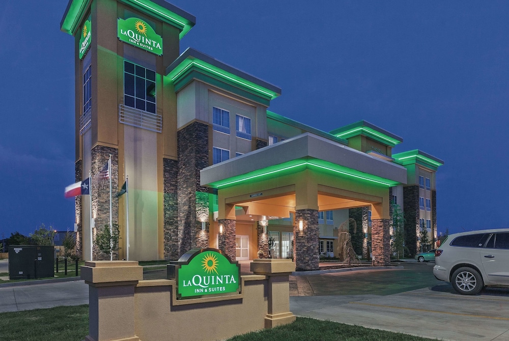 La Quinta Inn & Suites by Wyndham Wichita Falls - MSU Area 3/40