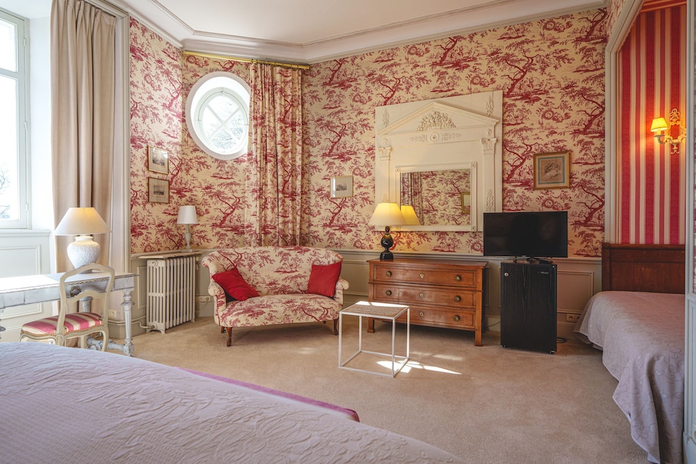 Chateau de Verrieres 35/52
