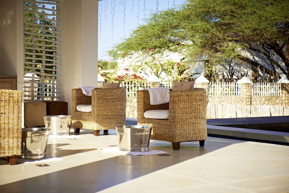 Emanya@Etosha Game Lodge 16/28
