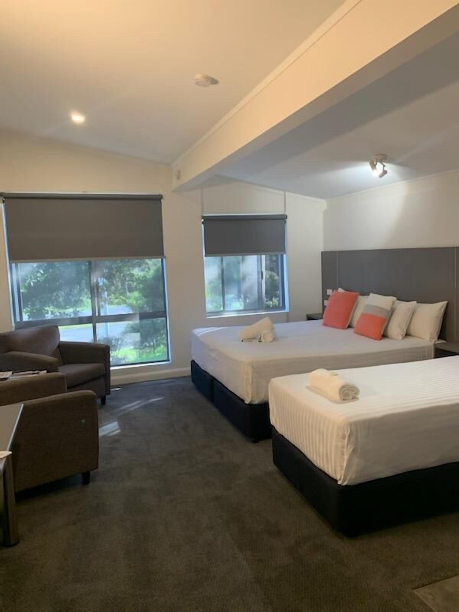 COMFORT, DOUBLE BED