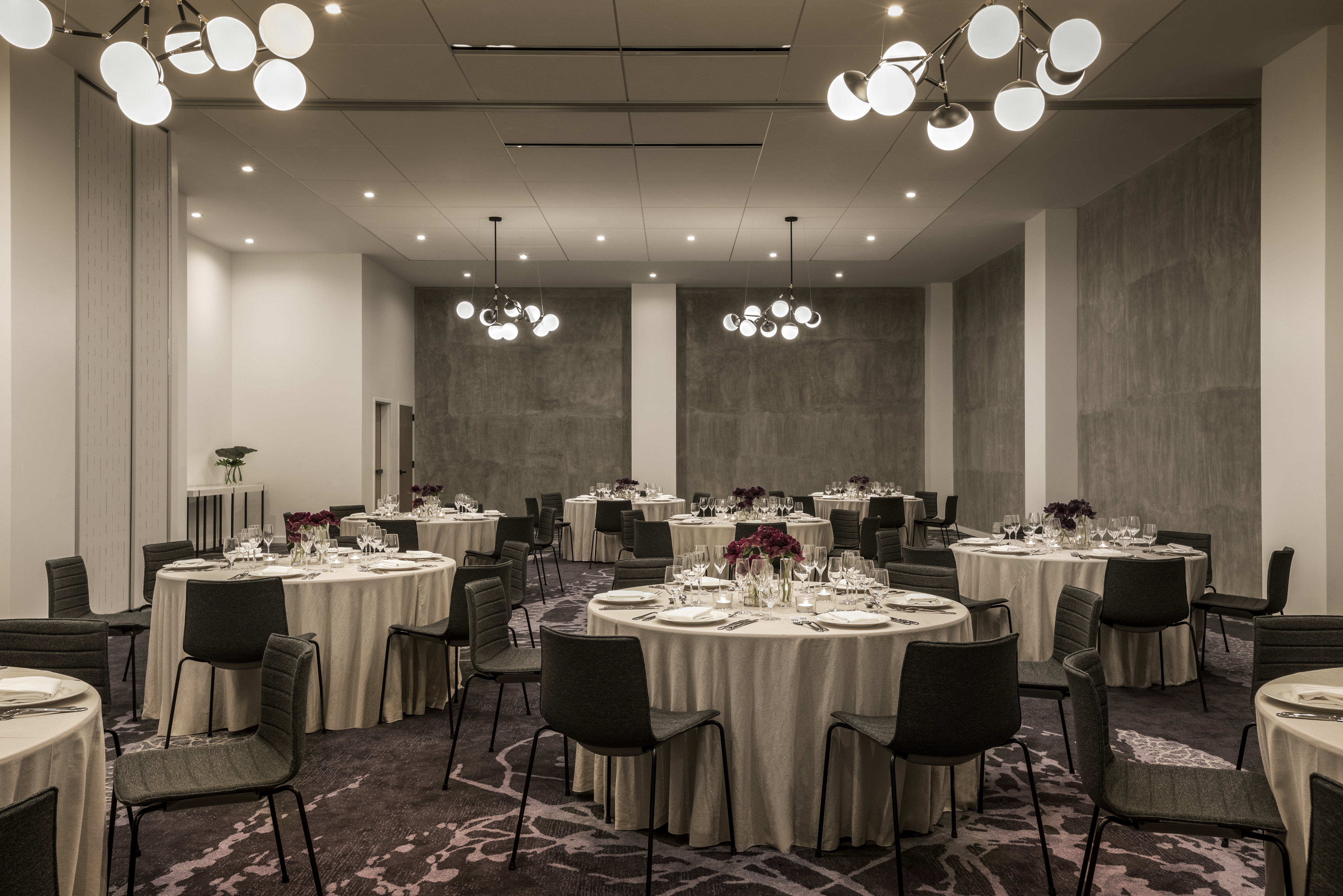 KIMPTON EVERLY HOTEL 74/80