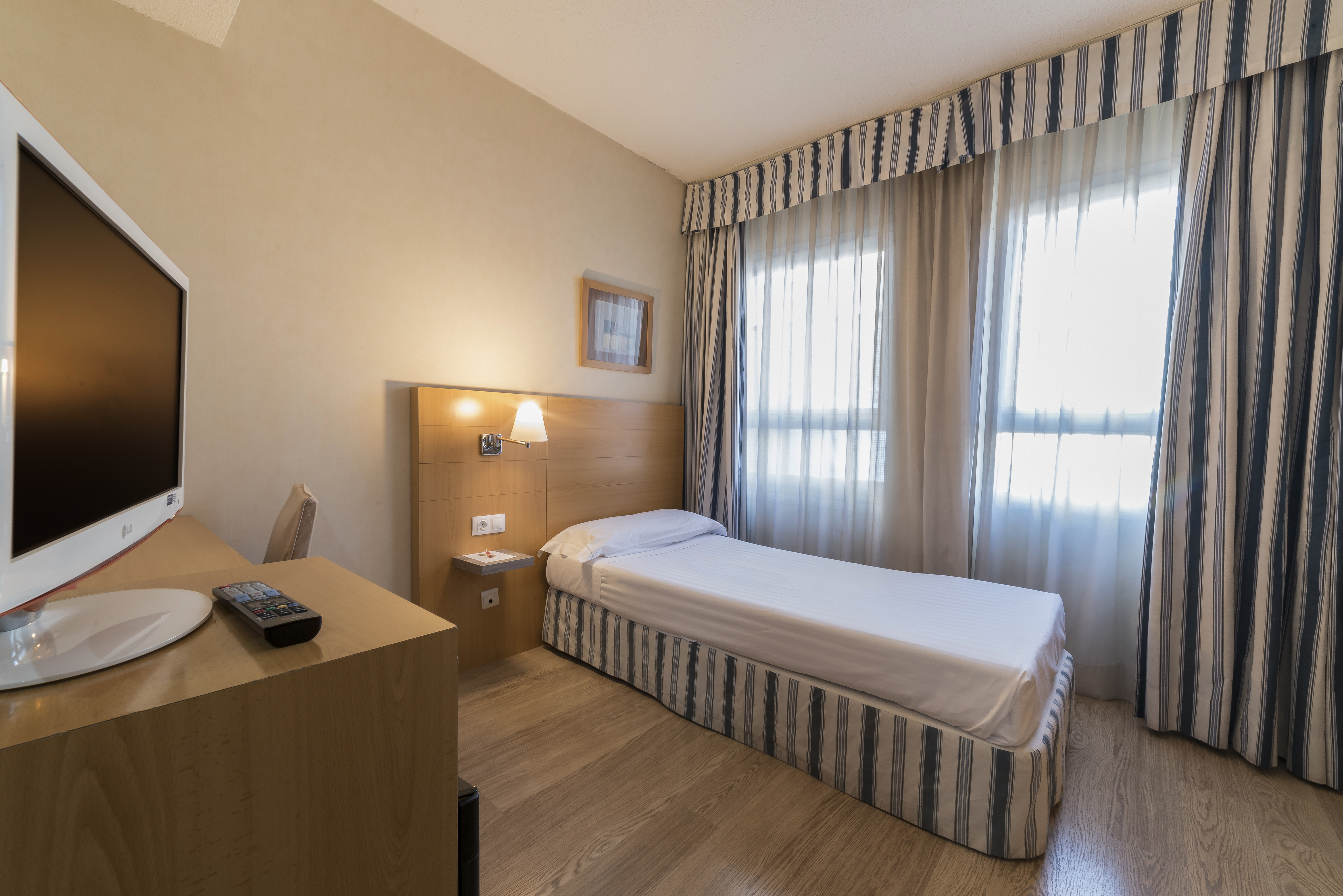 Room at Infanta Mercedes, MADRID