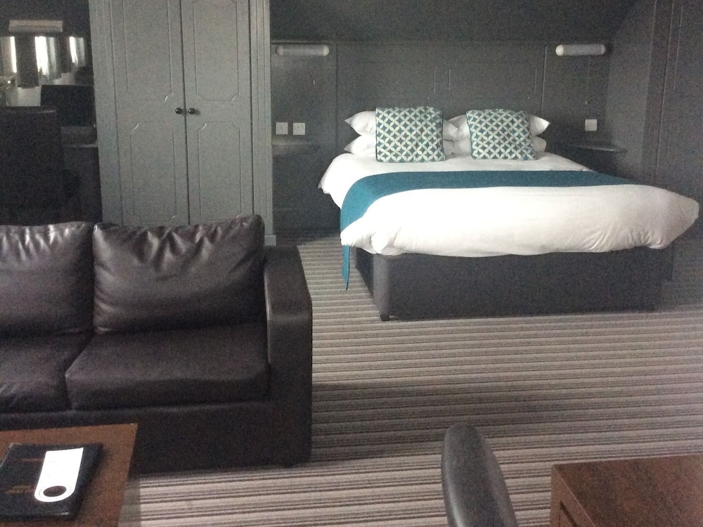 Oyster Fleet Hotel 22/41