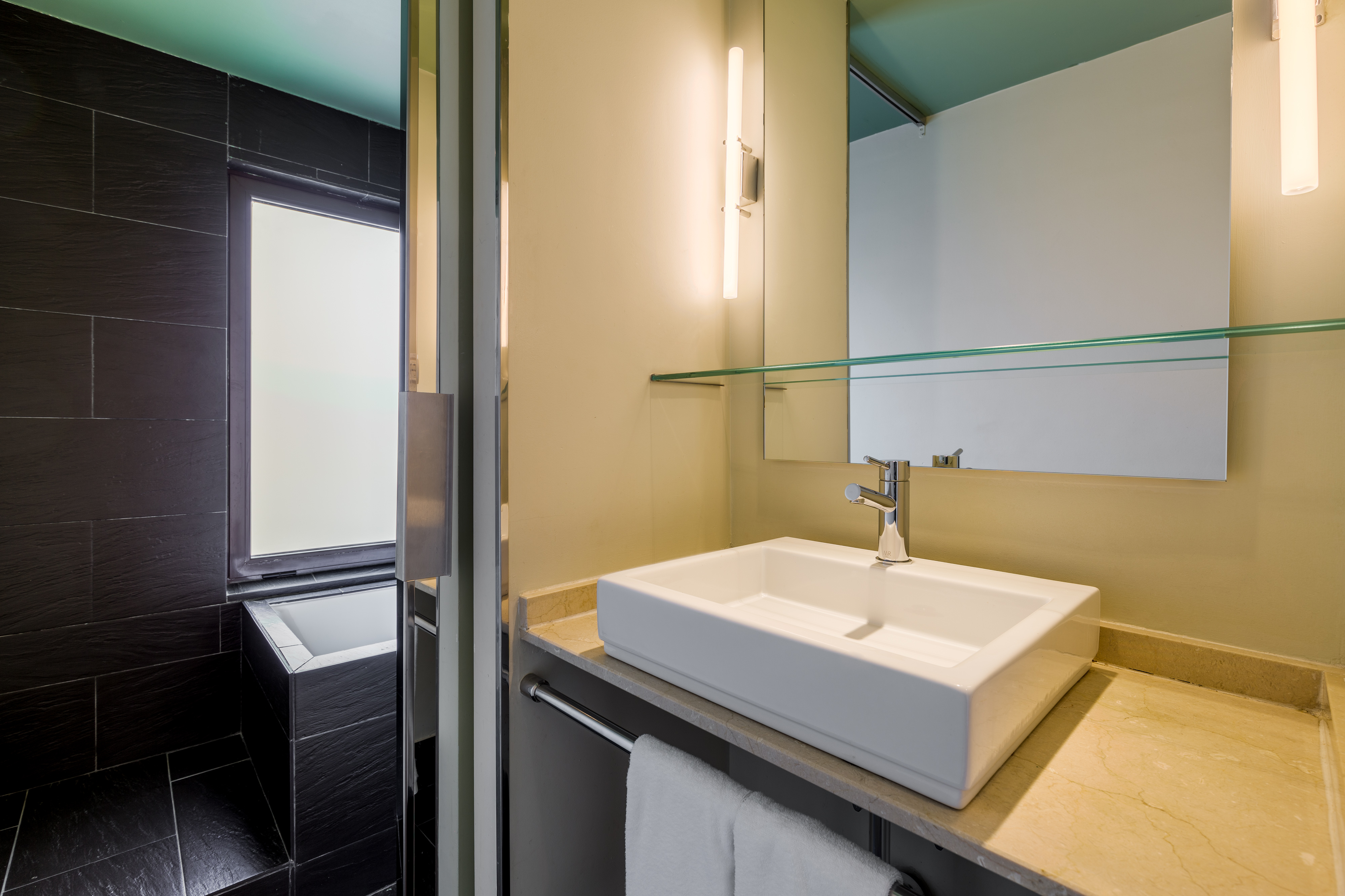 Duplex, Suite, Terrace, Room Mate Alicia 6/8