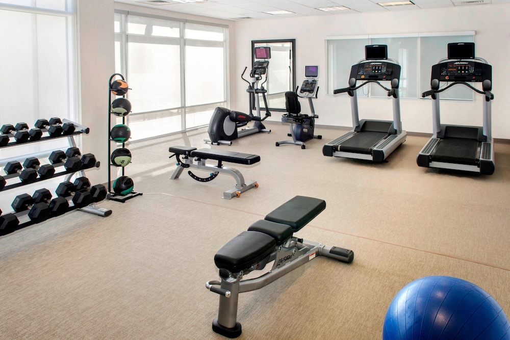 Springhill Suites By Marriott Long Island Brookhaven 7/21