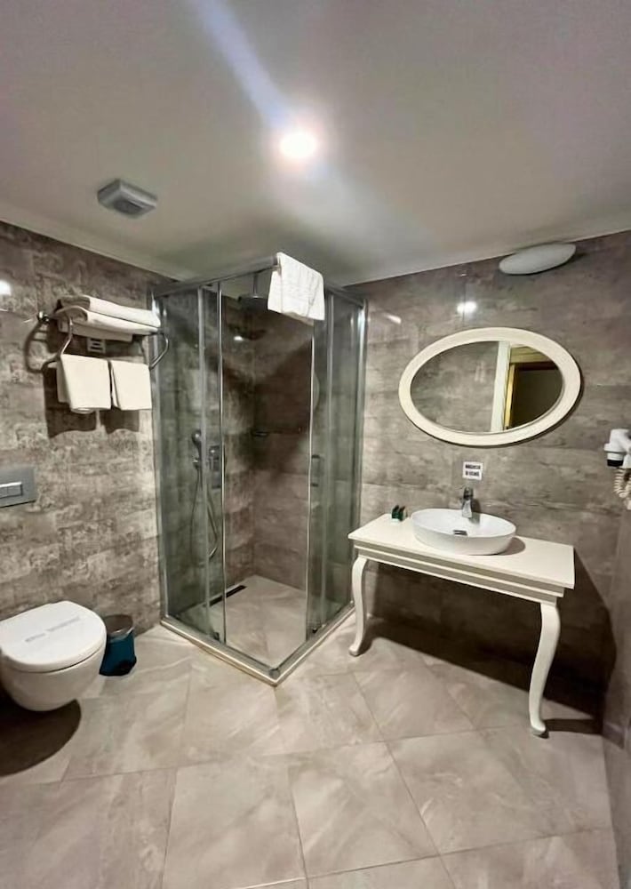 As Hotel Cesme 46/50