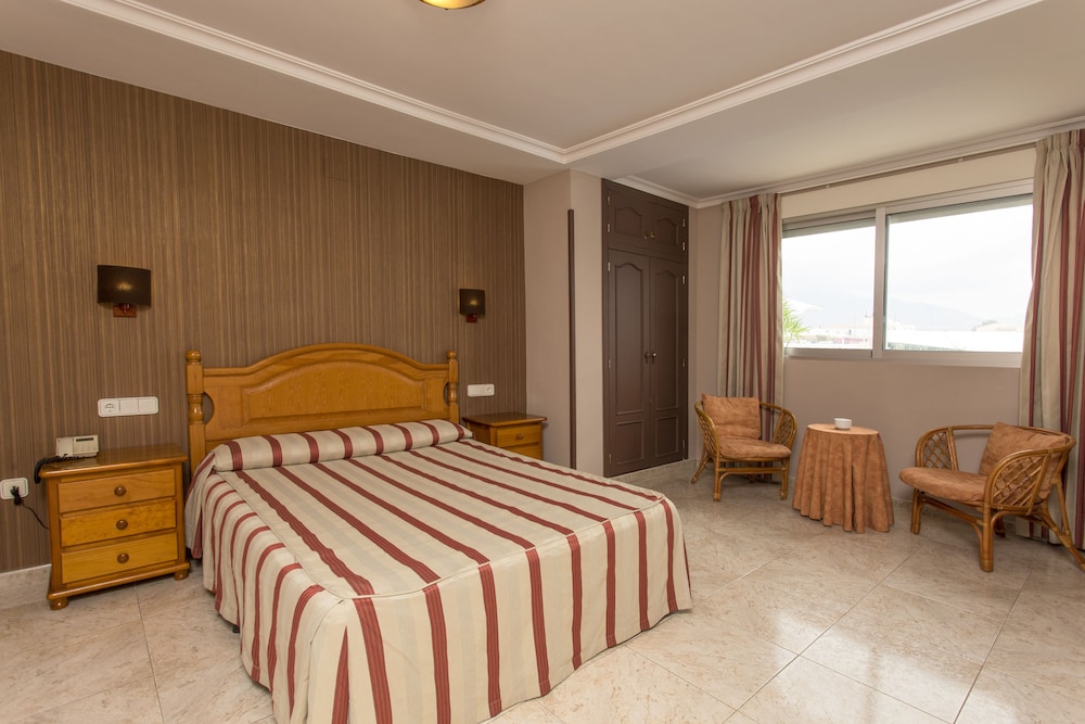Hotel Noguera 18/71